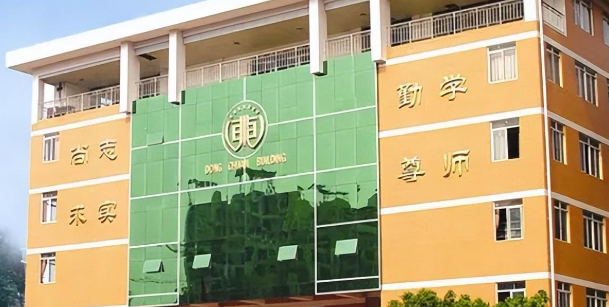 重庆初中排名最新排名（分享重庆各直属校初中梯队排名）
